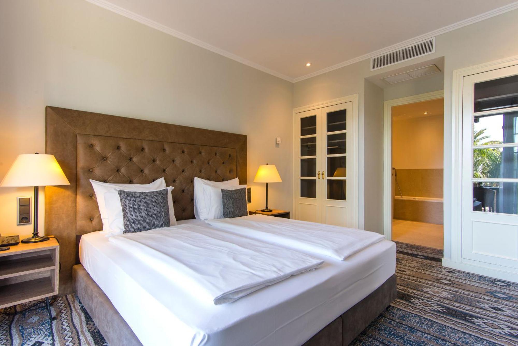 Lindner Hotel Mallorca Portals Nous, Part Of Jdv By Hyatt Portals Nous  Bilik gambar